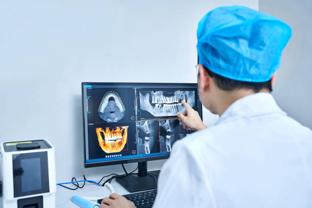 Best Broken or Cracked Tooth Emergency Dentist in Melrose Park, NY